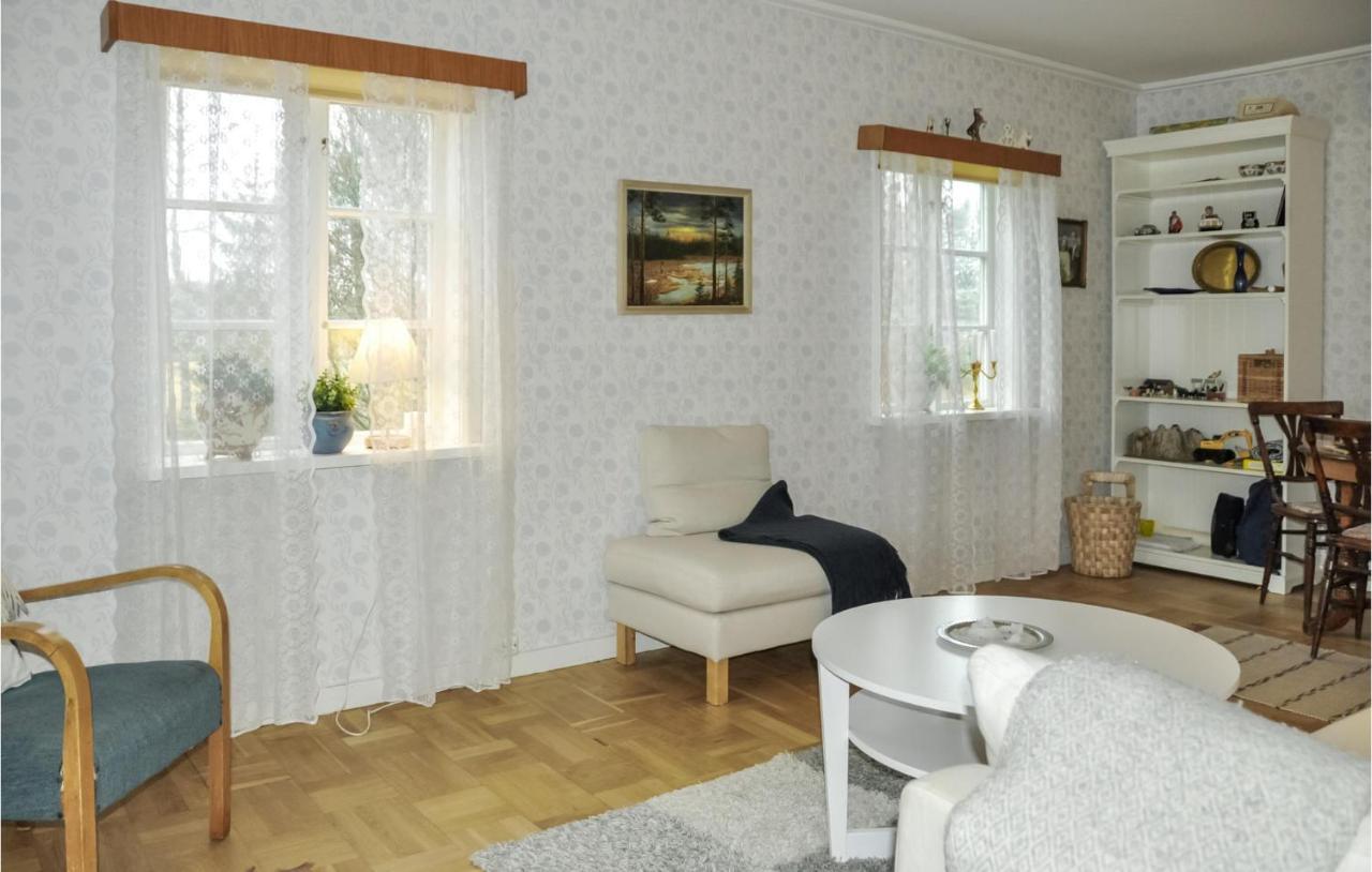 2 Bedroom Amazing Home In Charlottenberg Luaran gambar